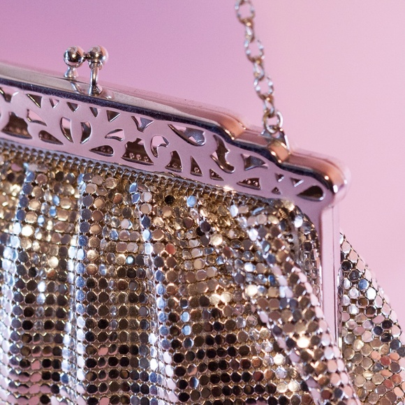 Vintage 1940's WHITING & DAVIS silver mesh evening bag - Picture 11 of 15